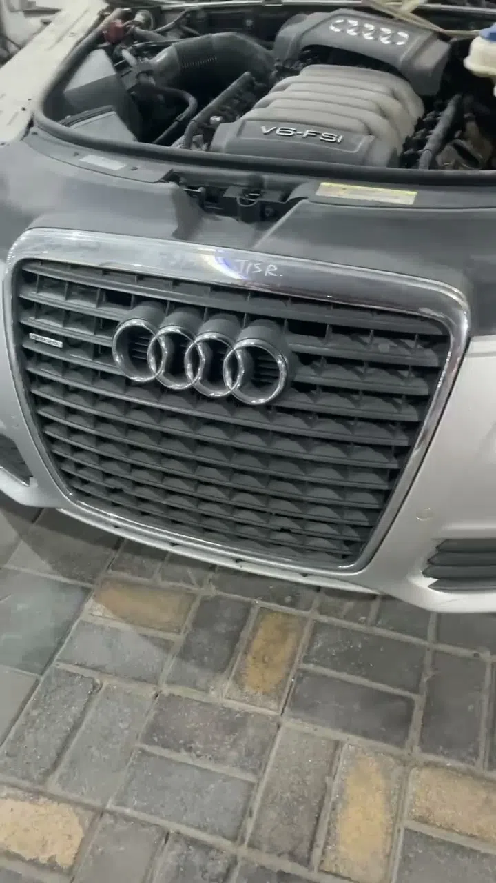 Халфкат Audi A6 2010 года с дверями и ходовой частью — фото 1 из 1