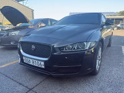 Jaguar XE X760 8106
