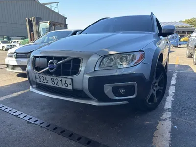 Volvo XC70 BZ 8216